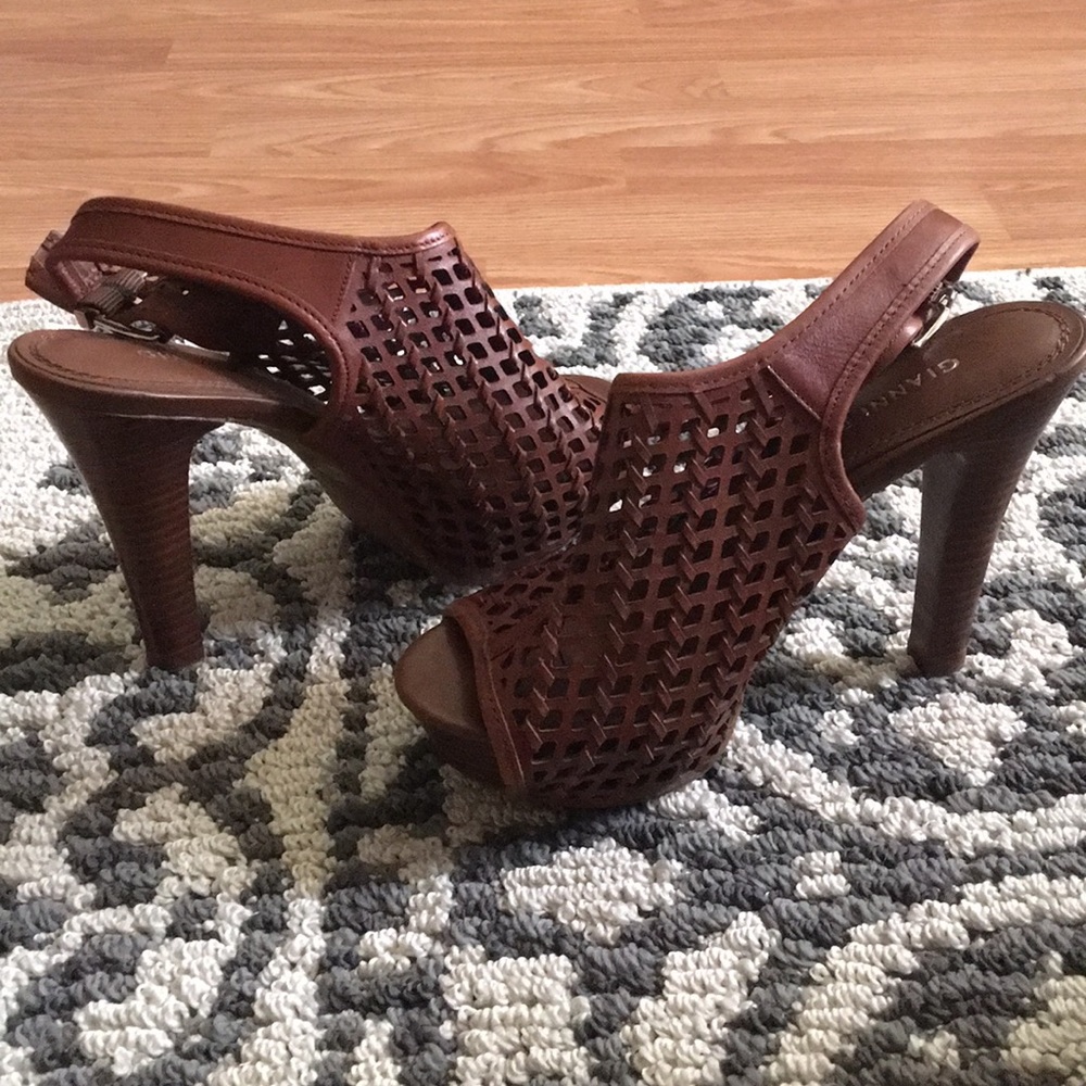Gianni Bini 5.5